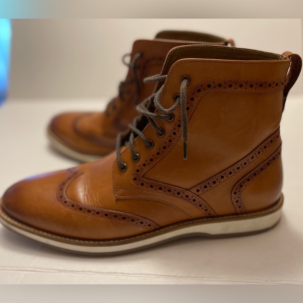 Men's Tan Leather Brogue Boots